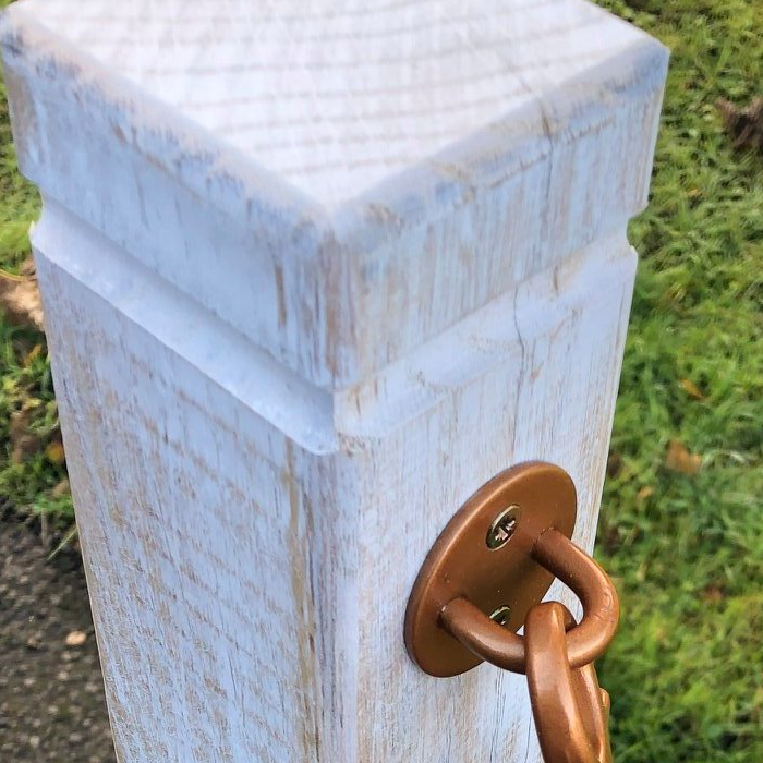 Rustic Rope Barrier with Bronze Fittings Wooden Rustic Rope Barrier Post with Bronze Rope Fittings & Wall Plates. Custom Made Oak Traditional Rope Barrier Posts.