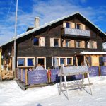 Hotel Du Lac Mesh Cafe Banners with Rustic Cafe Barrier Posts