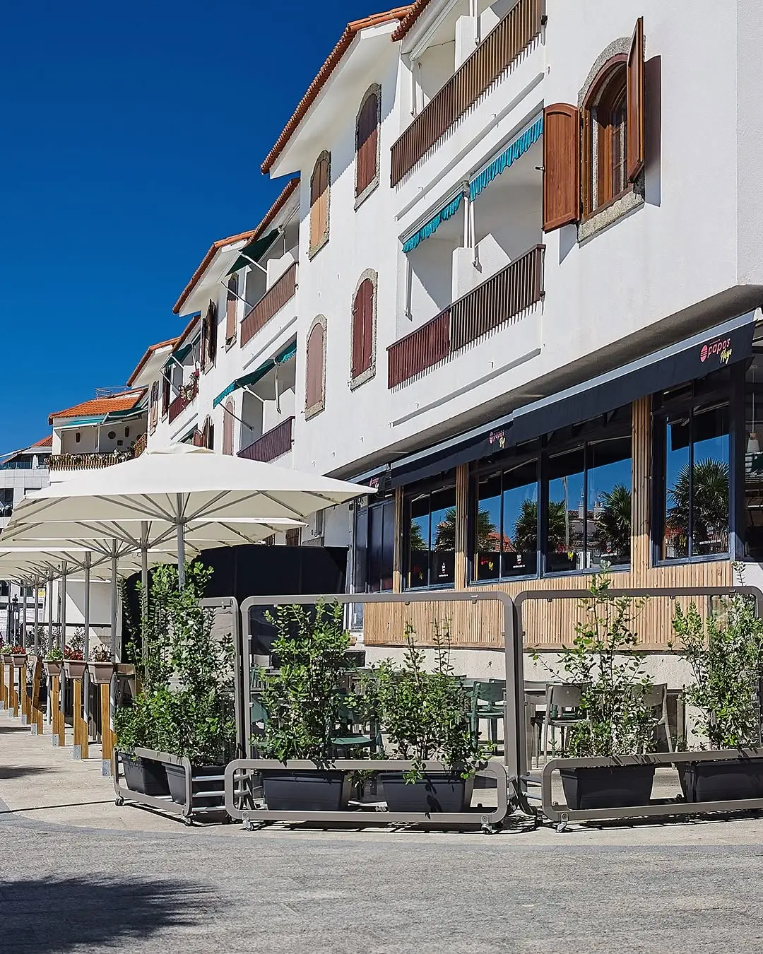 Siena Maxi Industrial Café Planter in Taupe with Methacrylate Screens Outside Restaurant/Bar Siena Maxi Industrial Café Planter in Taupe with Methacrylate Screens Outside Restaurant/Bar, Cafe Planters, Restaurant Planters, Industrial Cafe Planters, Cafe Screens, Outdoor Cafe Planters, Bespoke Planters, Planters with Screens, Commercial Planters, Commercial Cafe Planters, Hospitality Cafe Planters