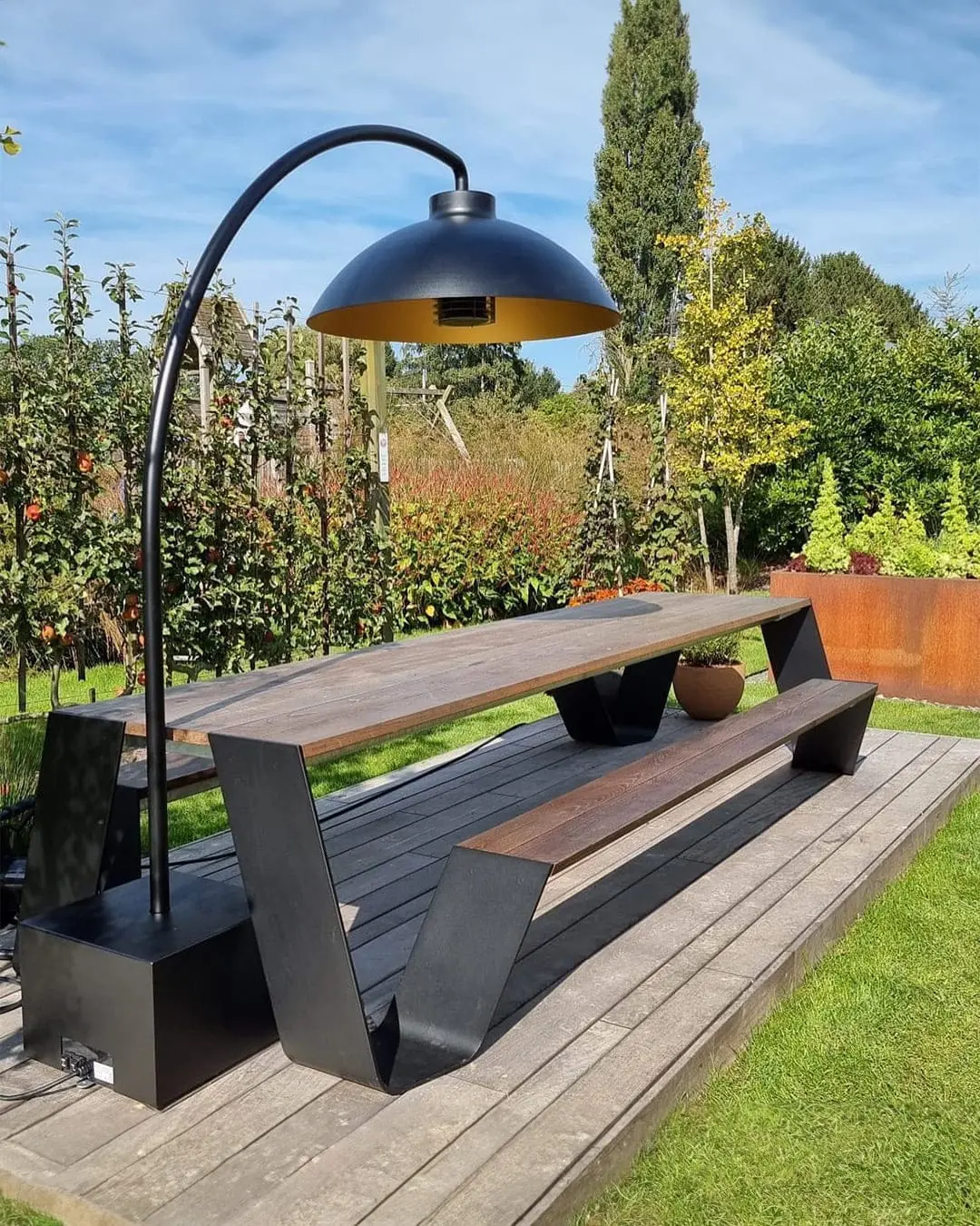 Dome Patio Heater around a Table Black Dome Patio Heater around Wooden Table Outside, Free Standing Patio Heaters, Dome Patio Heater, Patio Heaters, Infrared Heaters, Restaurant Heaters, Commercial Use Patio Heaters, Dome Heater, Dome Patio Heater, Outdoor Patio Heaters, Outdoor Heaters, Modern Patio Heater