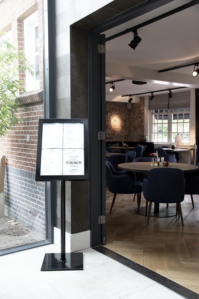 Seren XL Black LED Menu Display Stand with a Menu inside Seren XL Black LED Menu Display Stand with a menu inside for customers, Menu Stands, Menu Display Stands, LED Menu Stands, Freestanding Menu Stands, Outdoor Menu Stands, Cafe Menu Stands, Restaurant Menu Stands