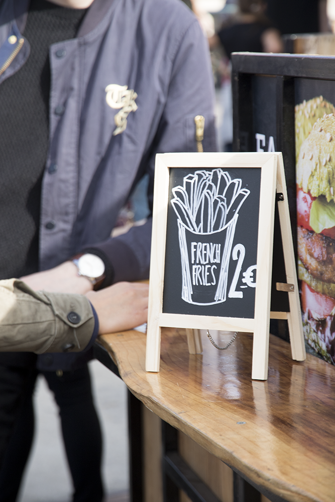 Mini Sandwich Table Board in Beech on a Bar Counter Top Mini Sandwich Table Board in Beech on a Bar Counter Top, Table Chalkboard, Freestanding Table Board, Wooden Table Board, Double Sided Table Chalkboard, Table Top Accessory, Advertising Boards, Restaurant Signage, Cafe Signage, Menu Boards, Menu Signage